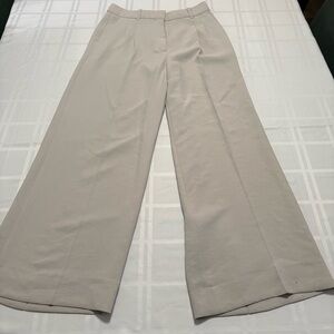 Babaton Aritzia The Effortless Dress Pant Pleated Crepette Beige Ivory Size 8